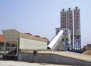 建一個(gè)小型商品混凝土攪拌站要花多少錢？